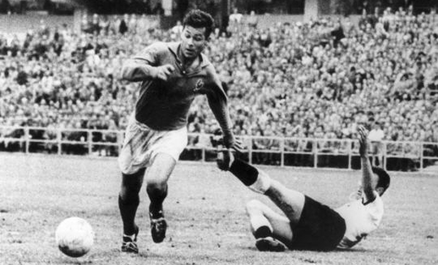 Just Fontaine playing for France at the 1958 FIFA World Cup